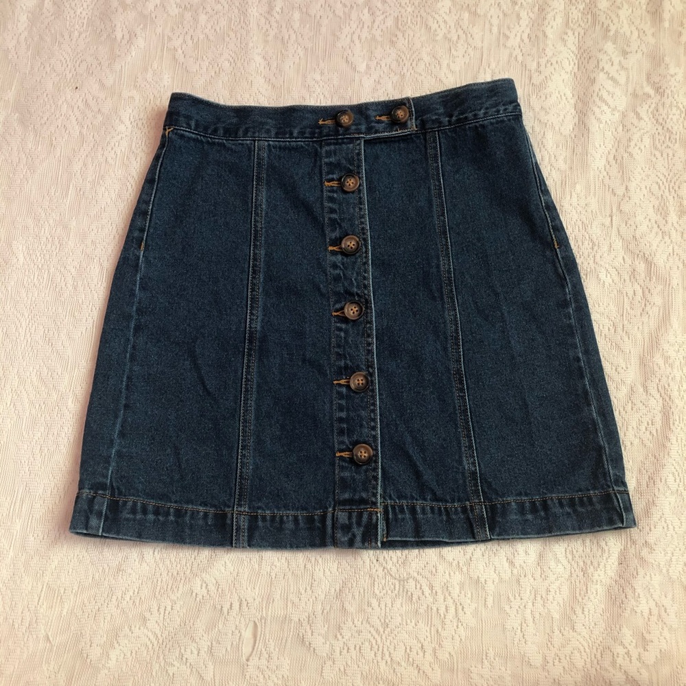 Forever 21 denim button front mini skirt